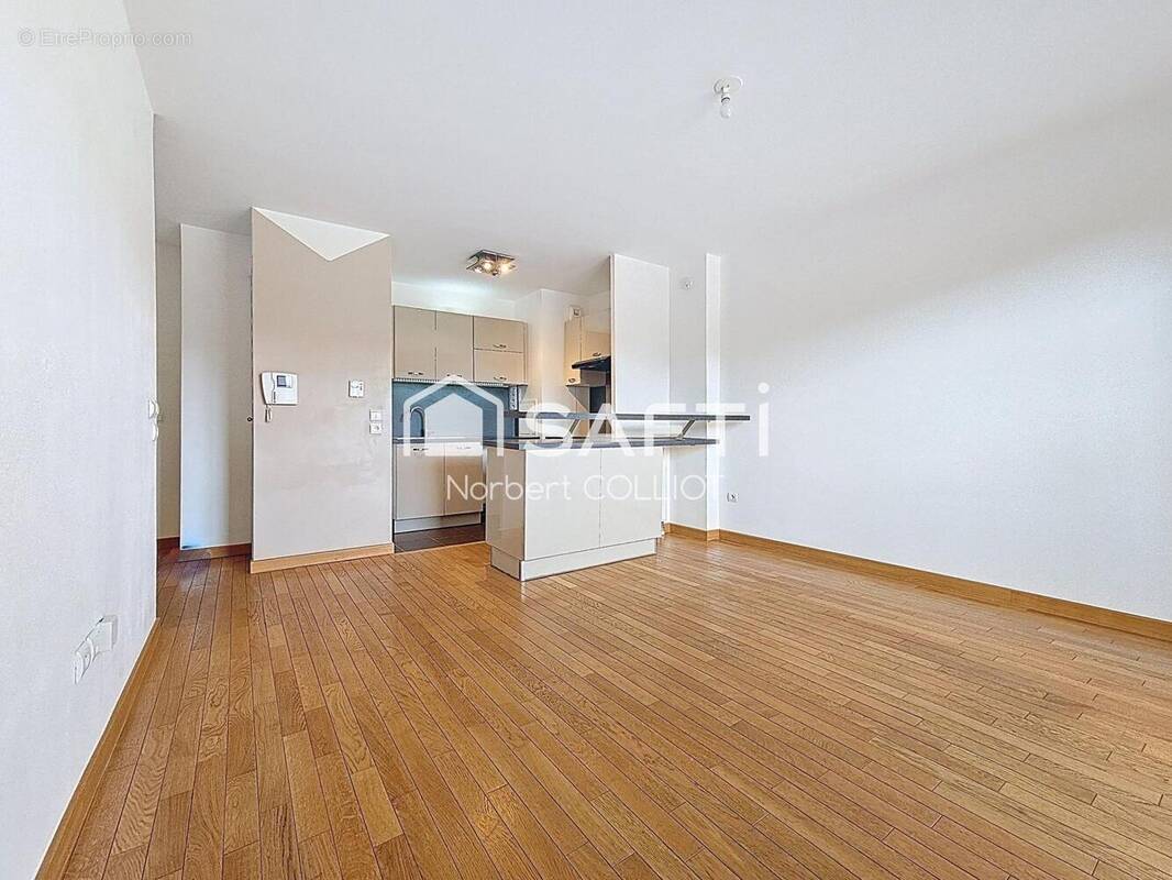 Photo 1 - Appartement à VELIZY-VILLACOUBLAY