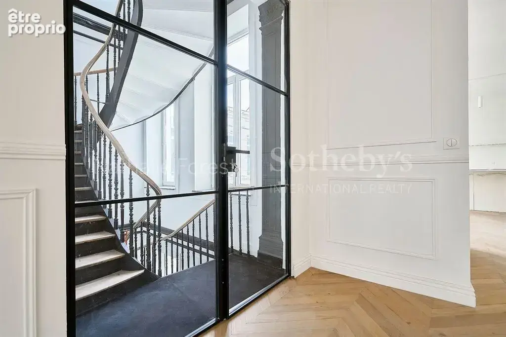 Vieux-Lille , magnifique Duplex type 5 , terrasse entièrement rénové . - photo 13