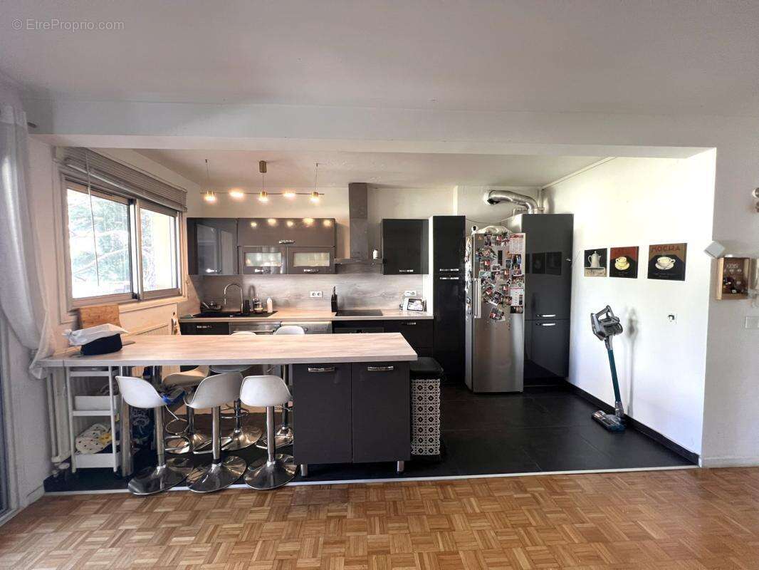 Appartement à MARSEILLE-9E