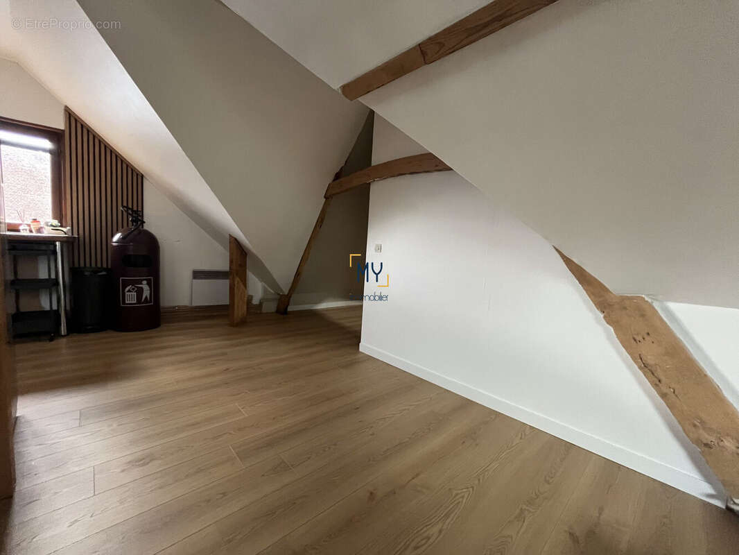 PALIER -  Appartement à vendre - 2/3 pièces - 60 m² - Neuville-En-Ferrain - Appartement à NEUVILLE-EN-FERRAIN