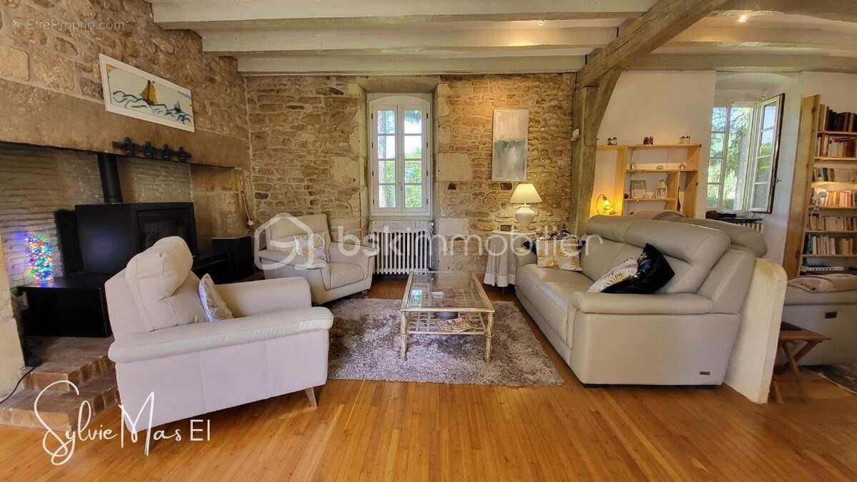Maison à DURAVEL