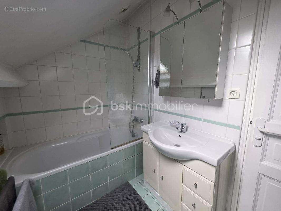 Maison à LE PERREUX-SUR-MARNE