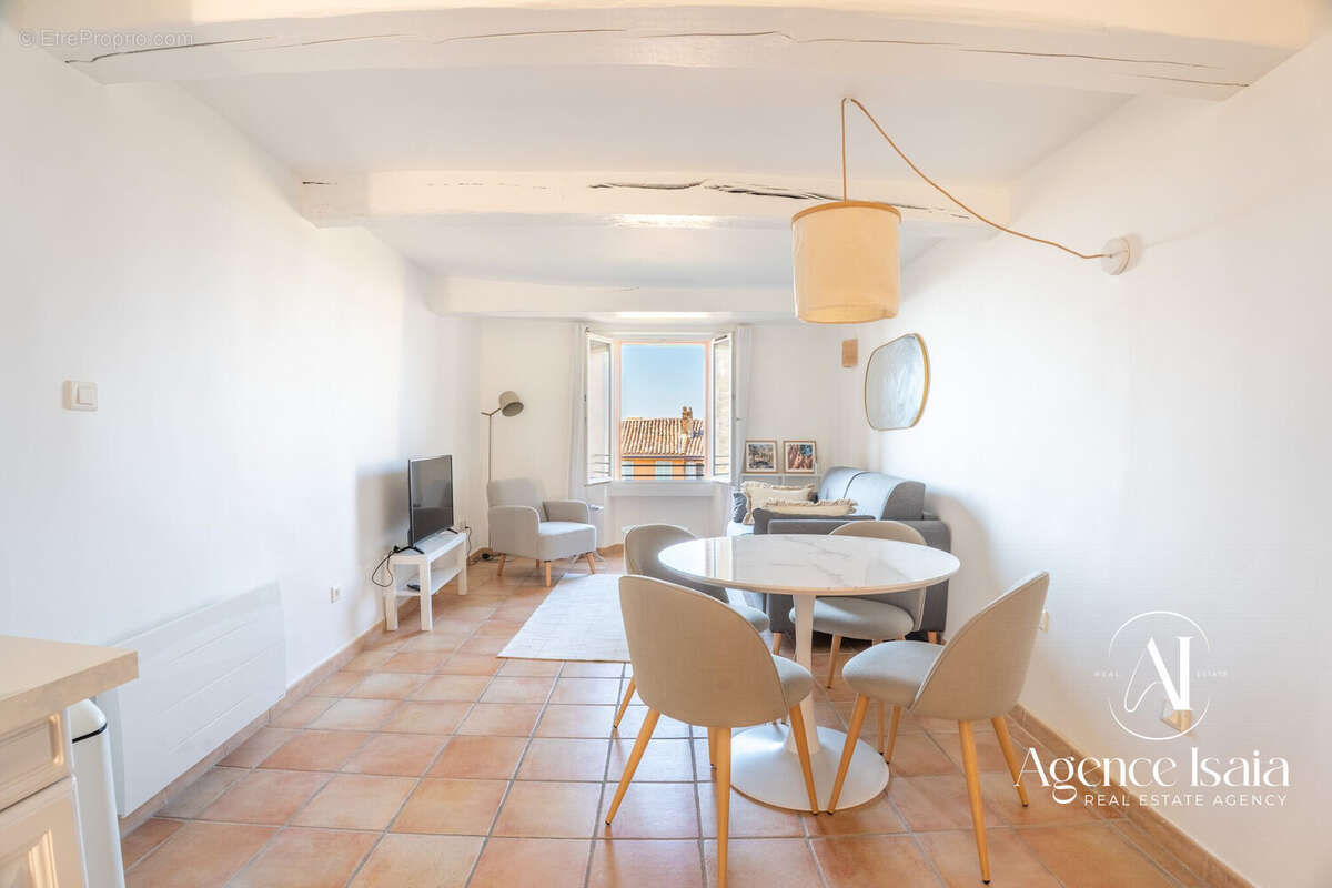 Appartement 46 m² à Bormes-Les-Mimosas  - photo 6