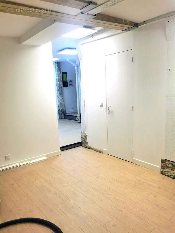 Commerce à PARIS-3E