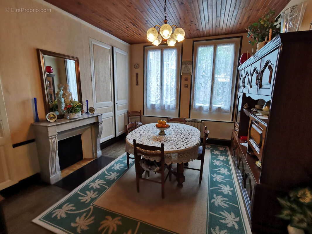 Maison à SENS