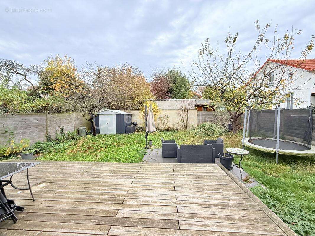 Maison à LE PERREUX-SUR-MARNE
