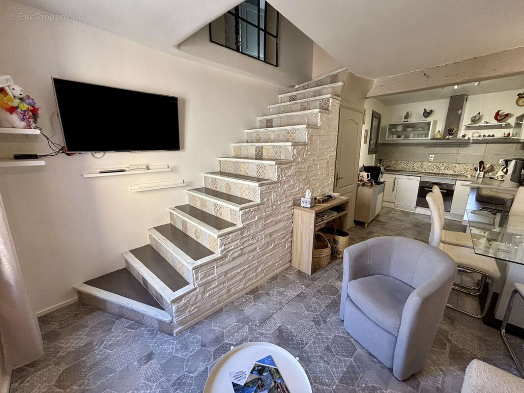 Maison à MALAUCENE