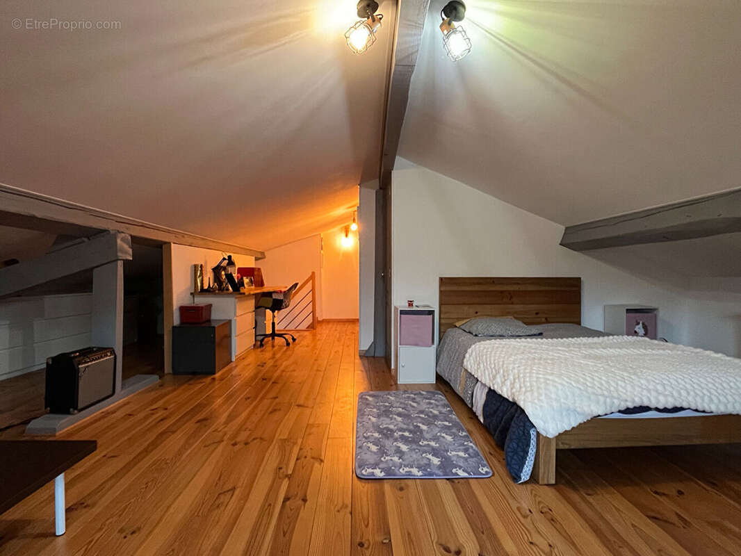 Appartement à BOURG-EN-BRESSE