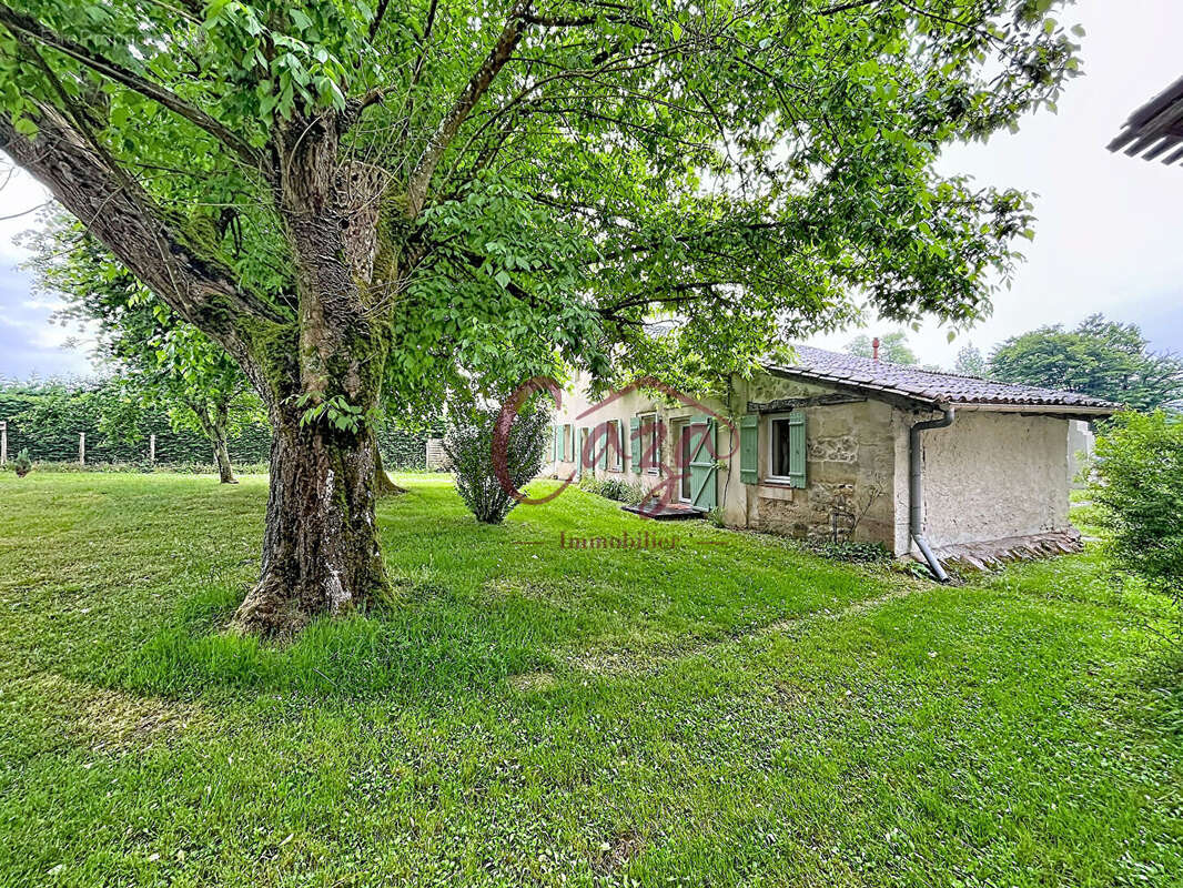 Maison à MADIRAC