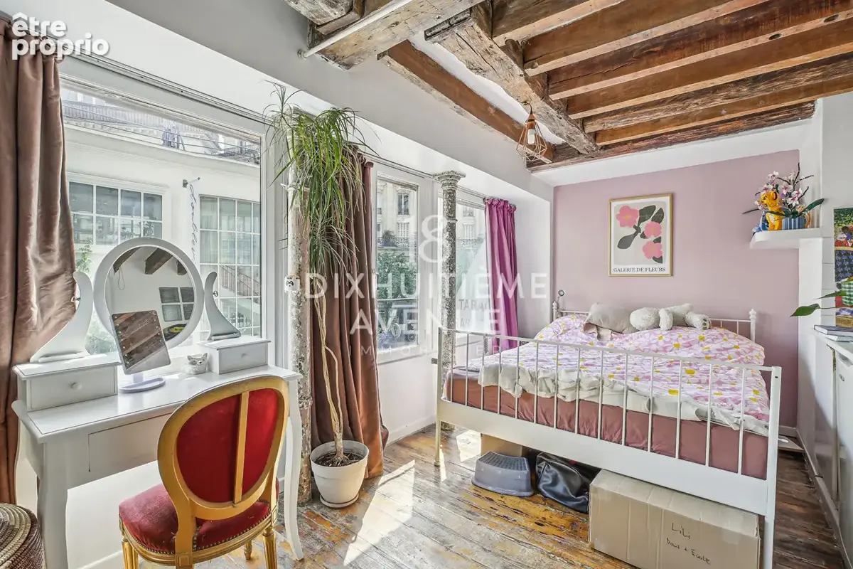 Angle Clignancourt / Poulet - Duplex 89m² Carrez, 111 m² au sol - photo 10