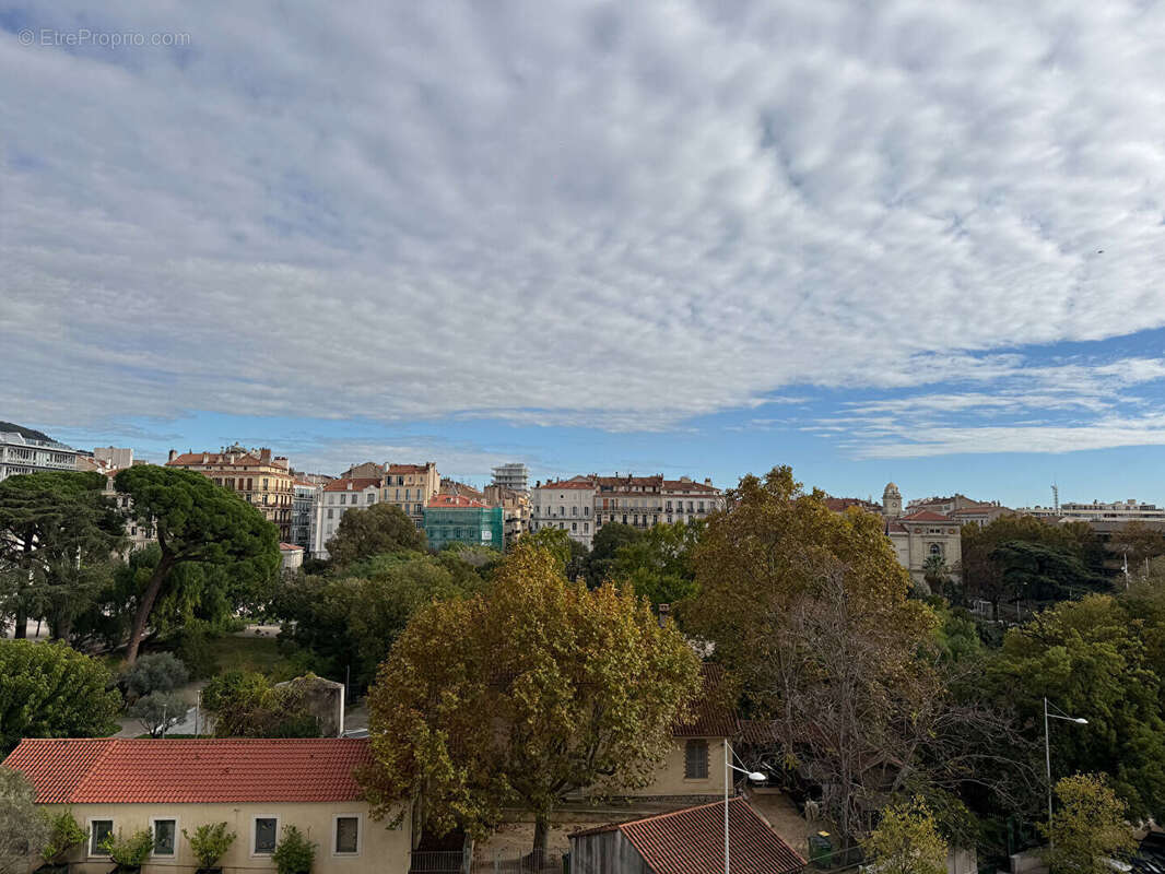 TOULON PALAIS DE JUSTICE Appartement T2 avec ascenseur - photo 5