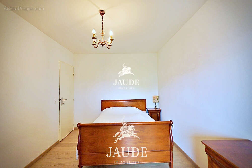 A vendre t3 avec terrasse et place de parking clermont- ferrand - photo 6