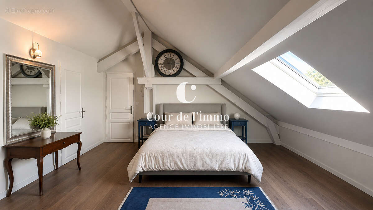 FEIGÈRES   Corps de ferme du XVIIIe siècle rénové   À 3 min de Genève A VENDRE - photo 14