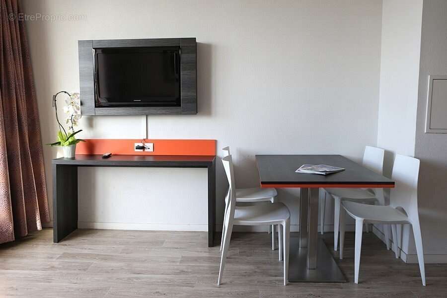 Appartement à CHEVILLY-LARUE