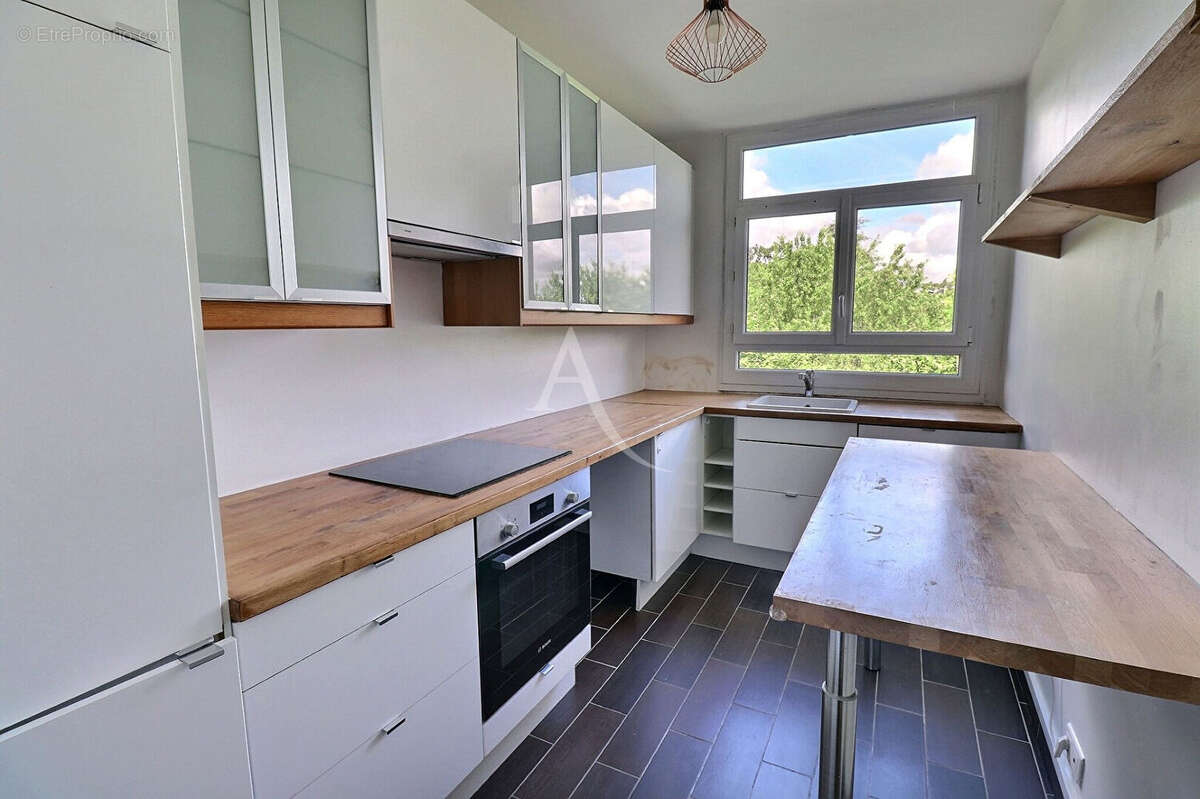 Appartement à MAISONS-LAFFITTE