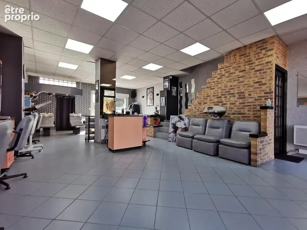 Appartement à RAILLENCOURT-SAINTE-OLLE