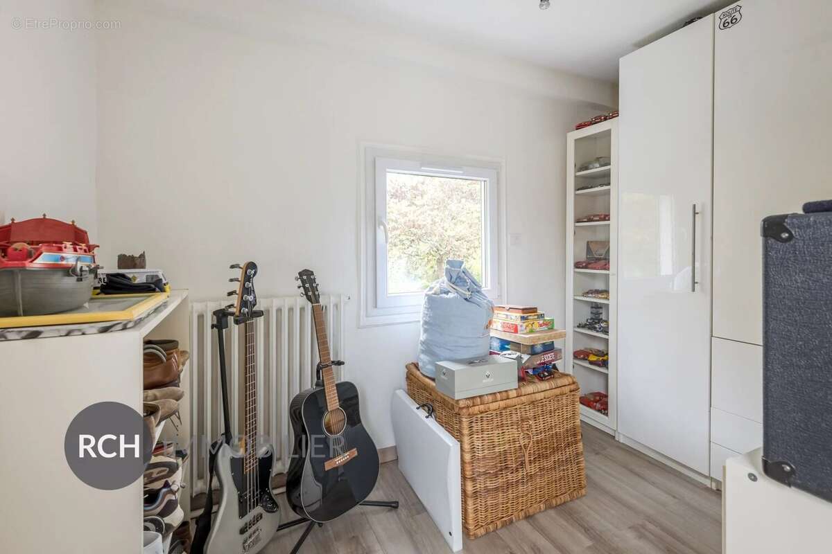 Maison à MONTFORT-L'AMAURY