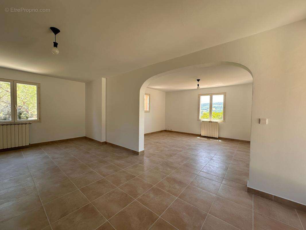 Maison à Limoux, 4 chambres, vue imprenable - photo 8