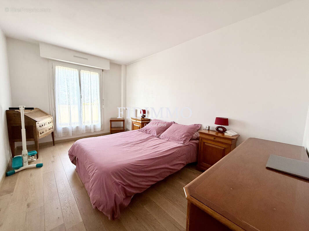 Appartement à CHENNEVIERES-SUR-MARNE