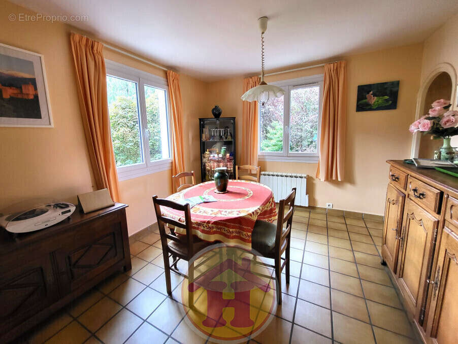 Maison à SAINT-BRICE-SUR-VIENNE