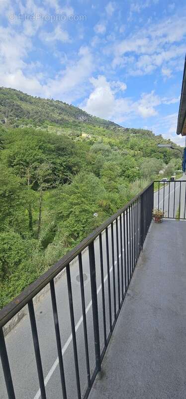 Maison à TOURRETTE-LEVENS