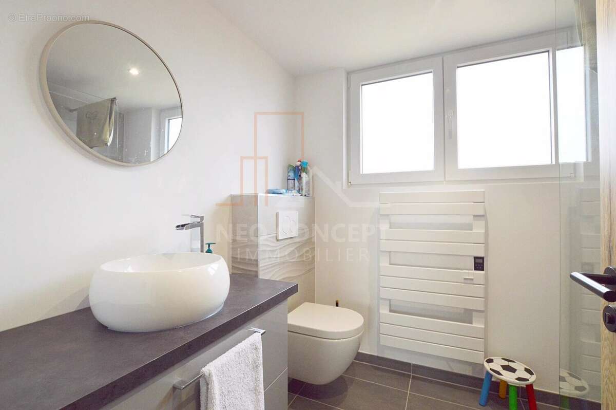 Maison à DIEFFENBACH-LES-WOERTH