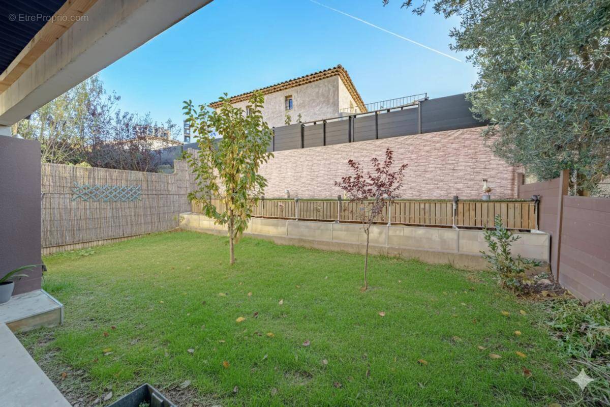 Appartement à MARSEILLE-13E