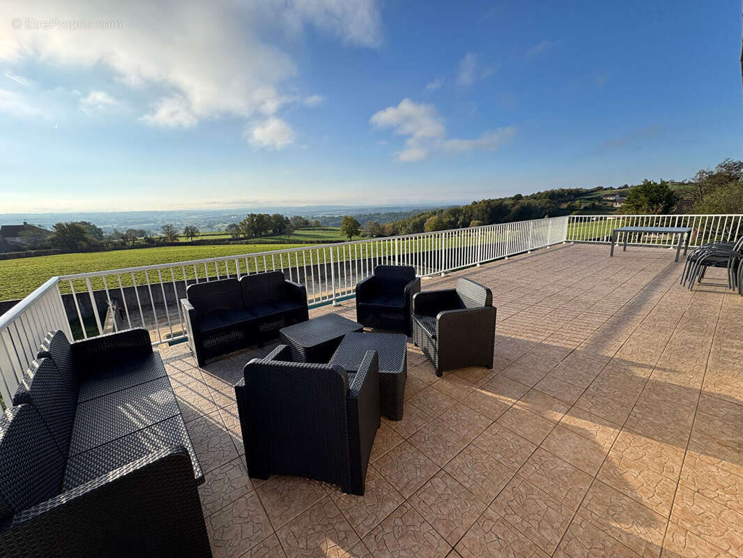 Maison à SAINT-PIERRE-DE-VARENNES