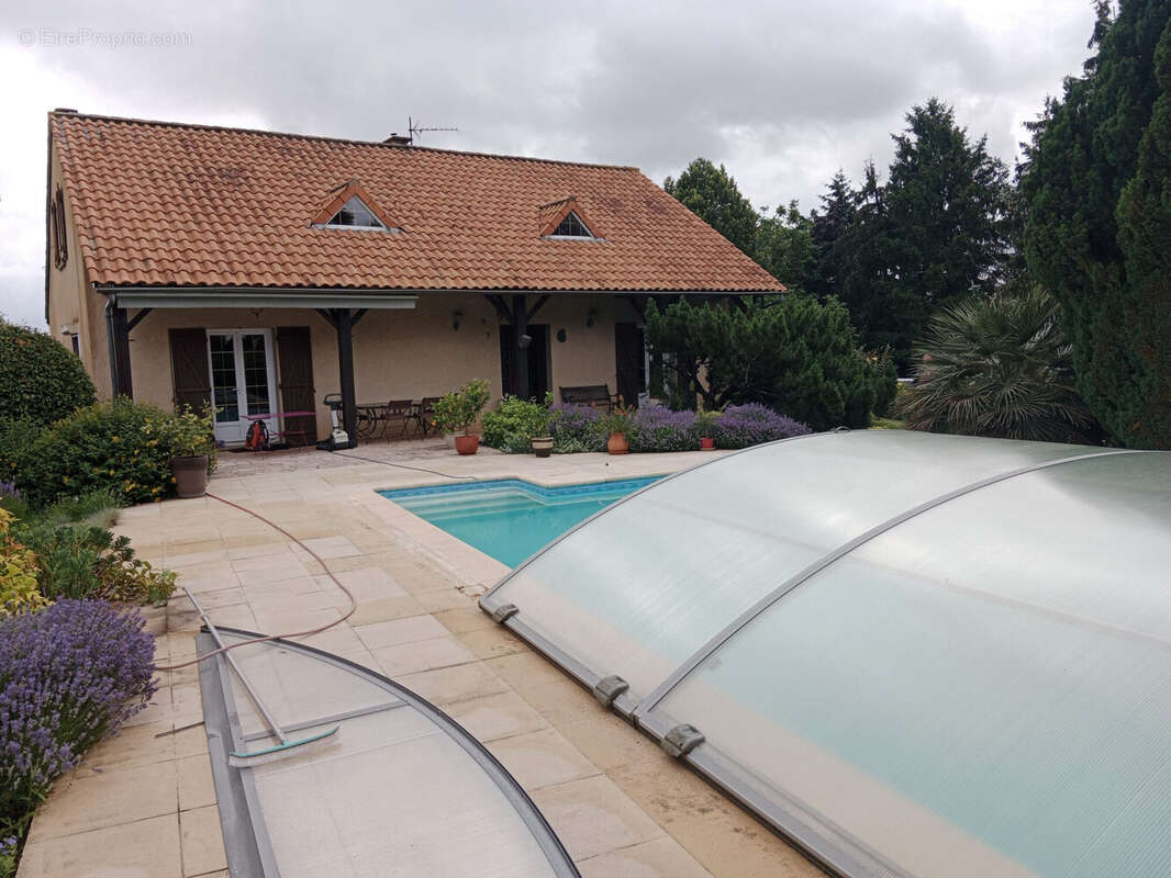 Maison à VIVONNE