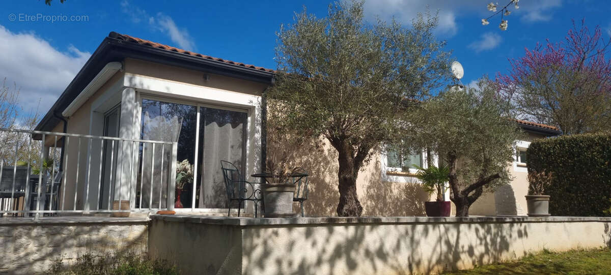 Maison à PUY-L'EVEQUE