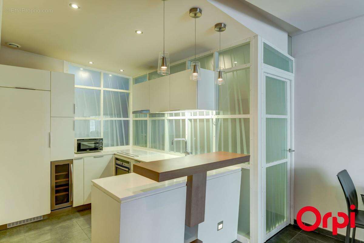 Appartement À Vendre - photo 9