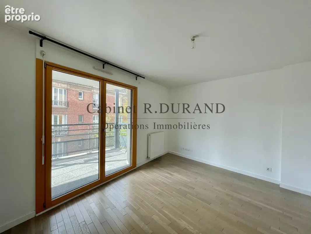 Appartement 2 pièces 47 m² à vendre à Colombes (92700) - photo 1