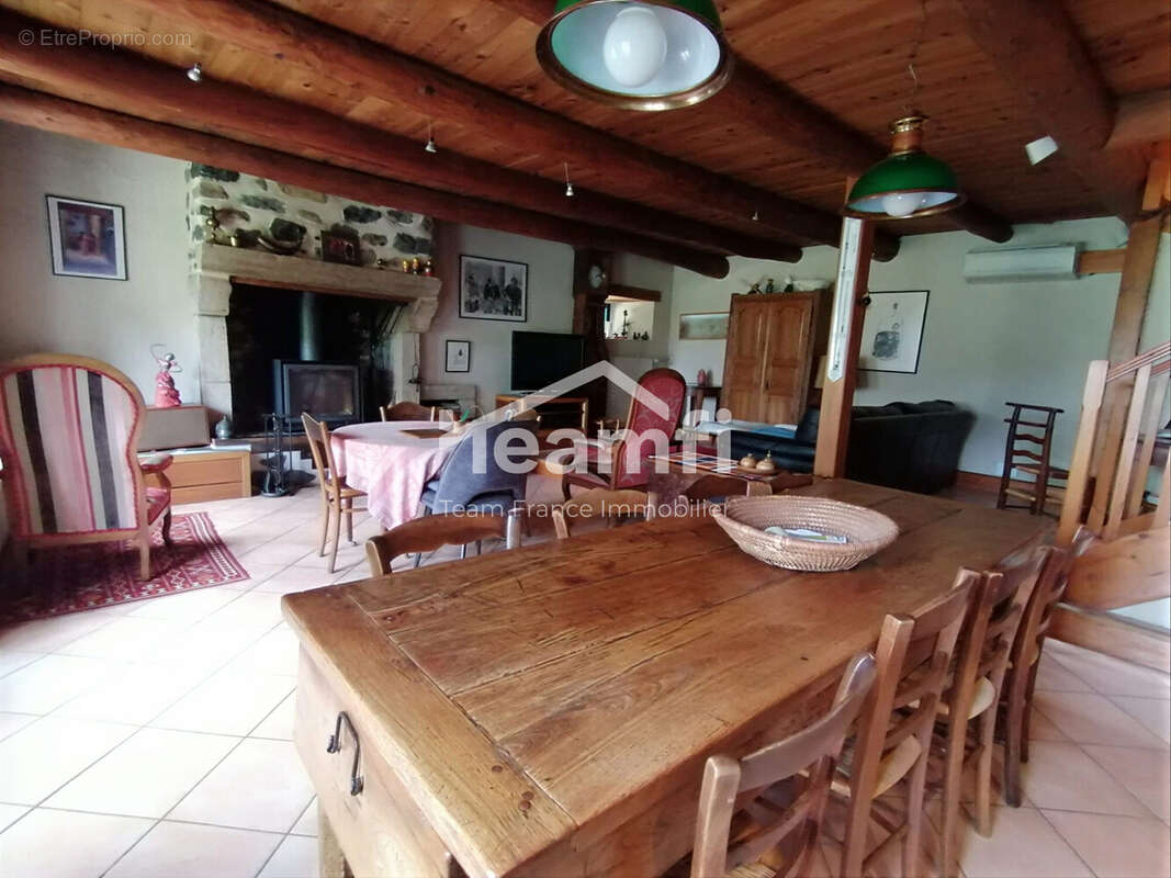 Maison 132 m² à Rosieres  - photo 2