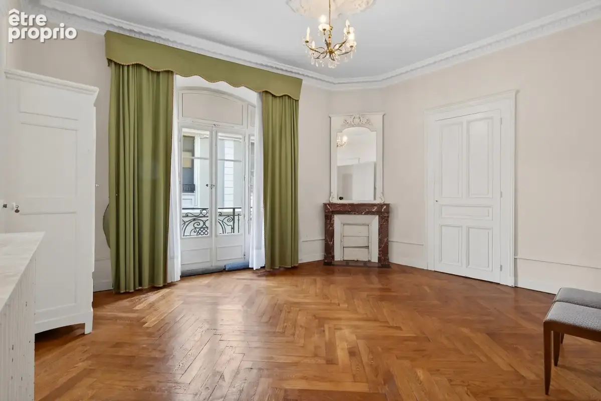 Aix les Bains - Centre Ville - T4 - 104 m2 - photo 3