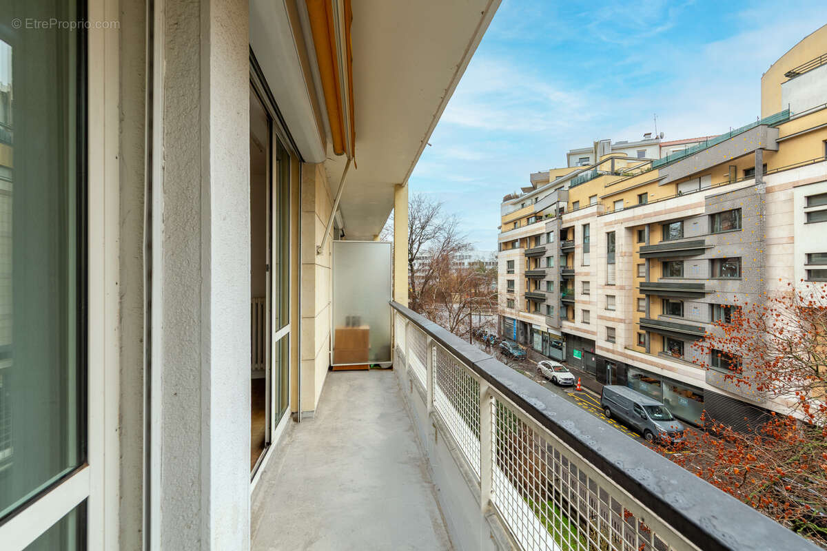 Appartement à PARIS-12E