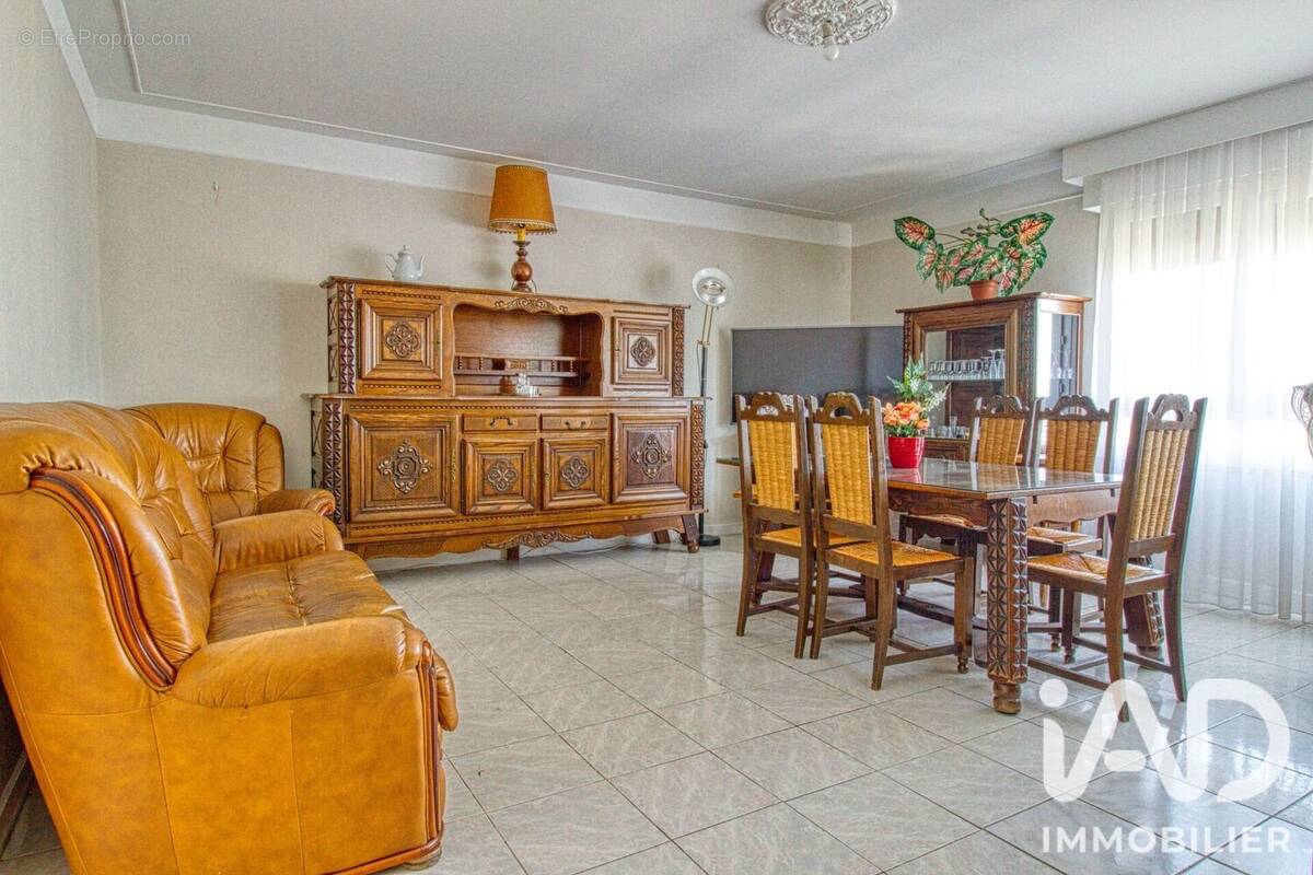 Photo 1 - Appartement à SARCELLES