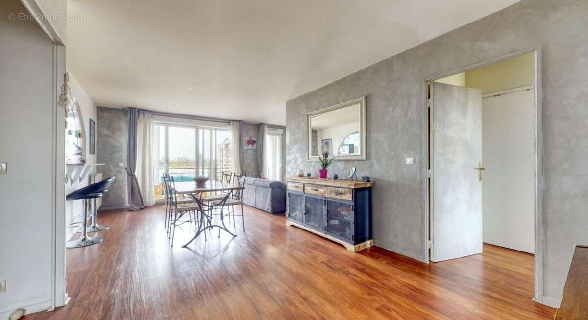 Appartement à CHOISY-LE-ROI