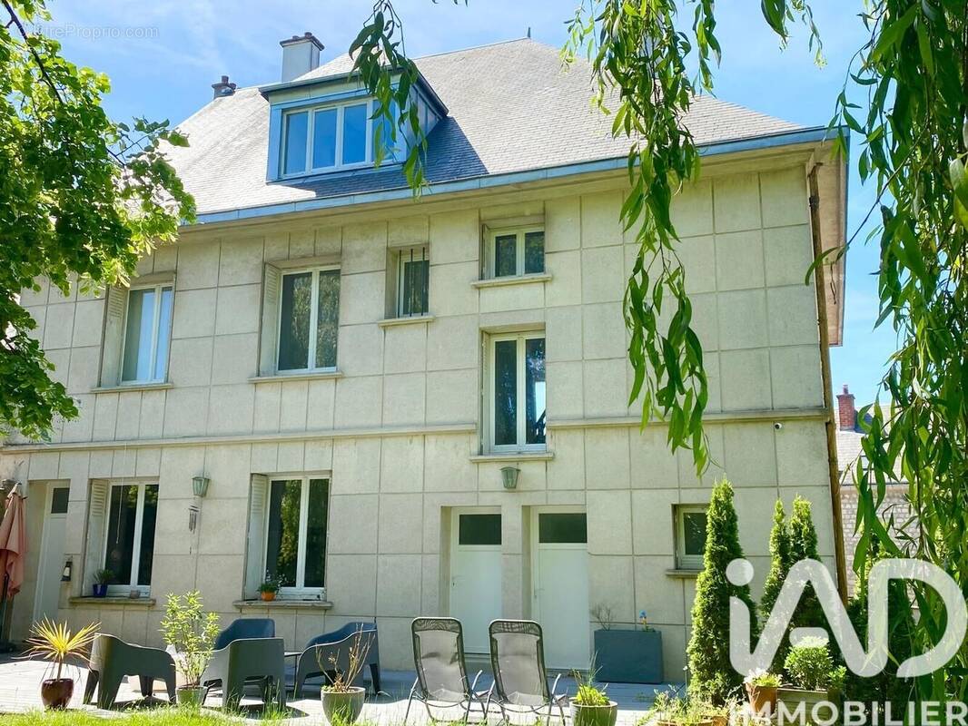 Photo 1 - Maison à LA LOUPE