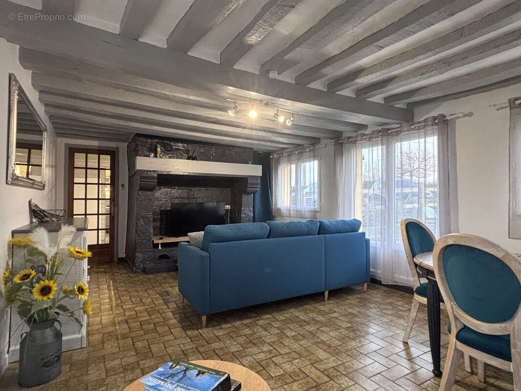 Maison à CAMEMBERT