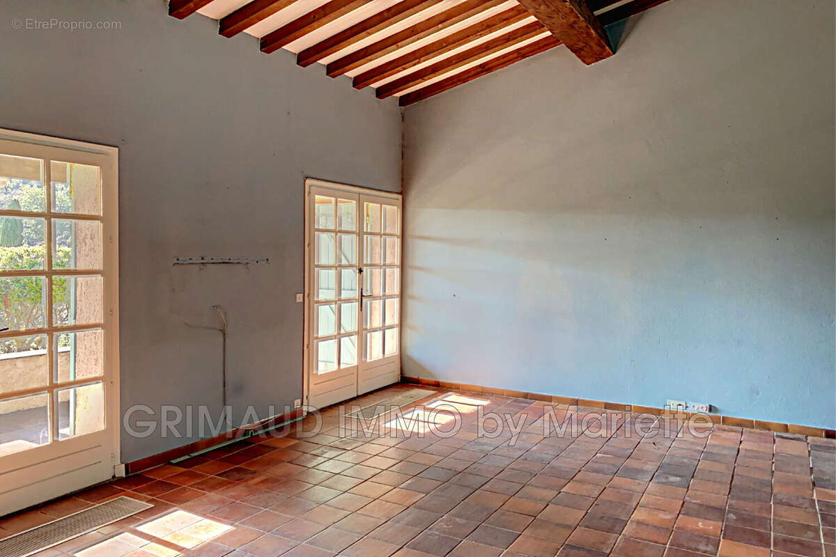 Maison à GRIMAUD