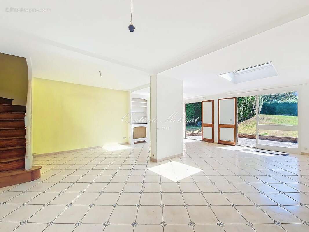 Photo 2 - Maison à NOISY-LE-ROI