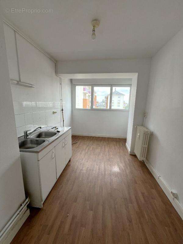 Angers - T3 avec balcon - photo 5