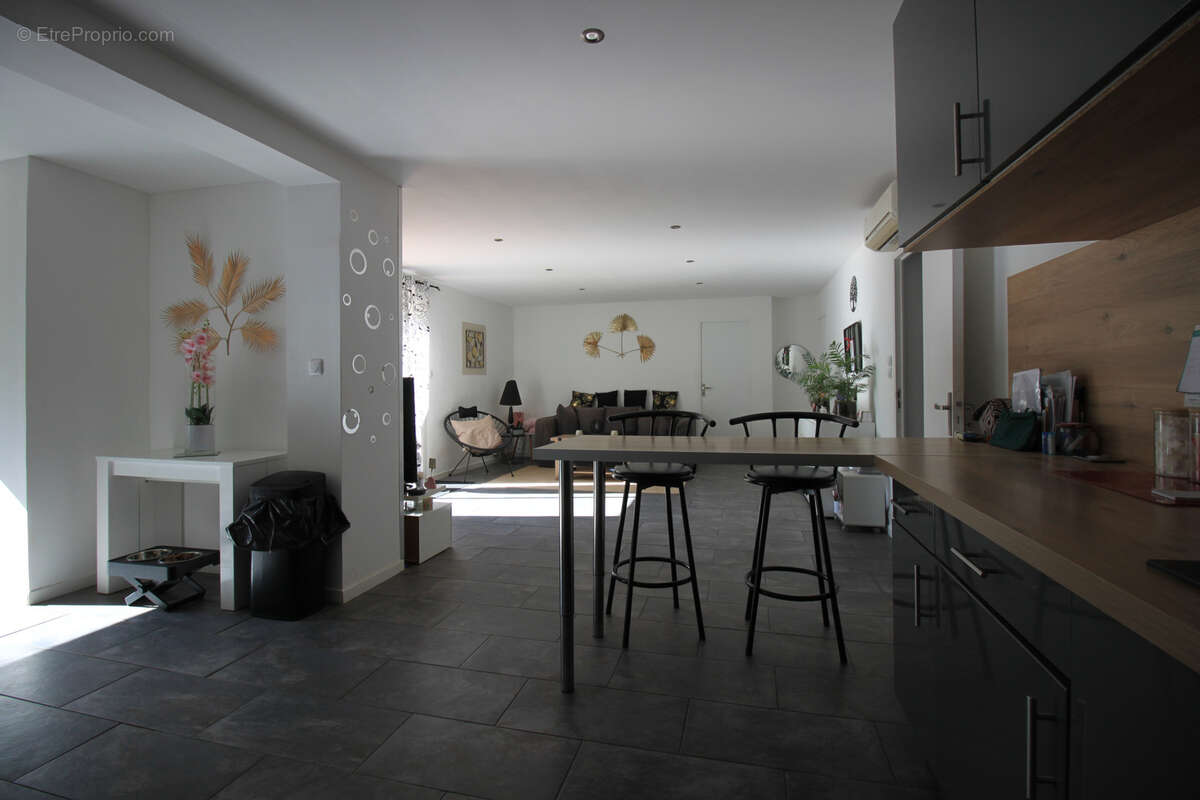 Appartement à AUBAGNE