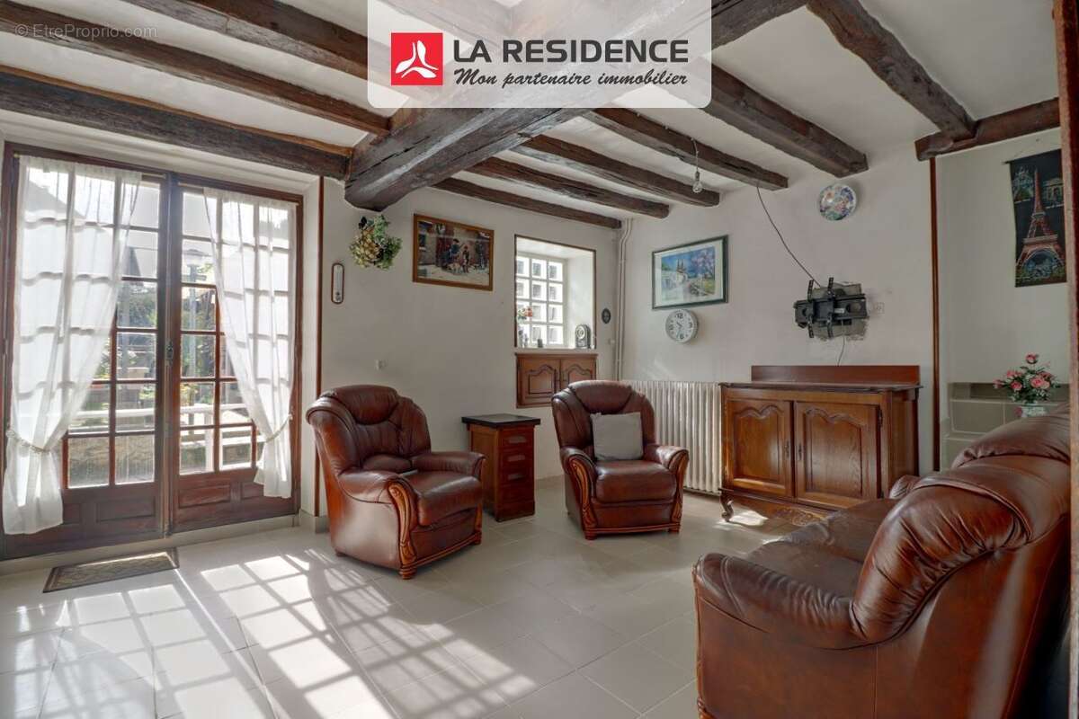 Maison 170 m² à Montfort-L'amaury  - photo 5