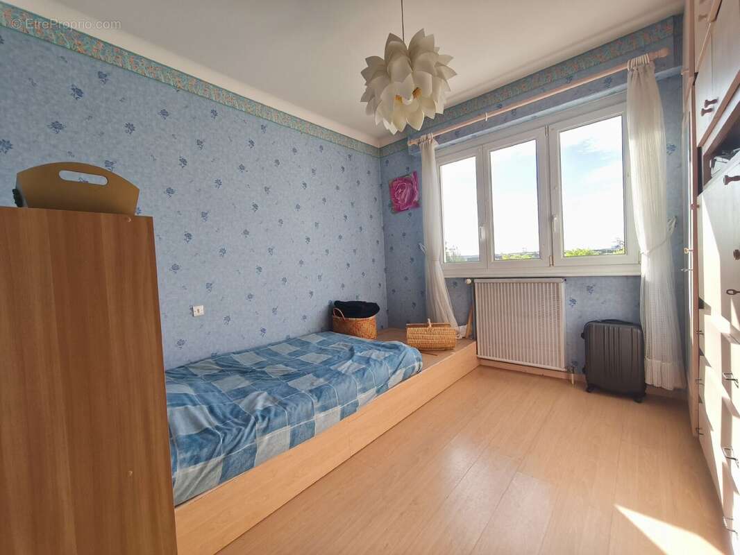 Maison à NOMENY