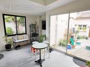 Maison à LIGNY-LE-CHATEL