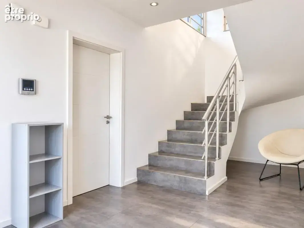 Maison 5 pièces 189 m² à vendre à Strasbourg (67000) - photo 2