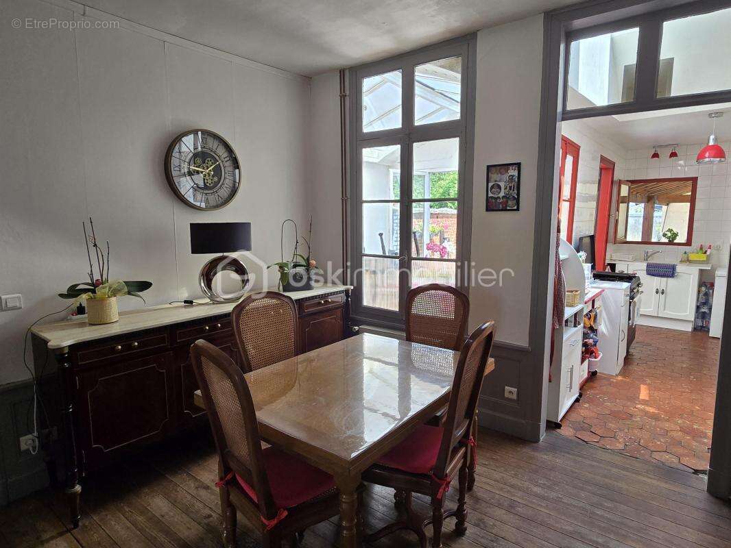 Maison à BRETEUIL