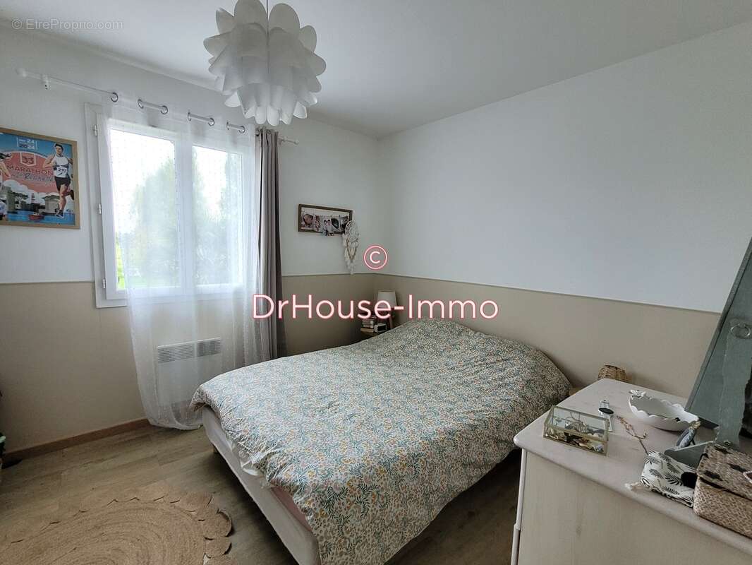 Maison à SAINTE-CATHERINE-DE-FIERBOIS