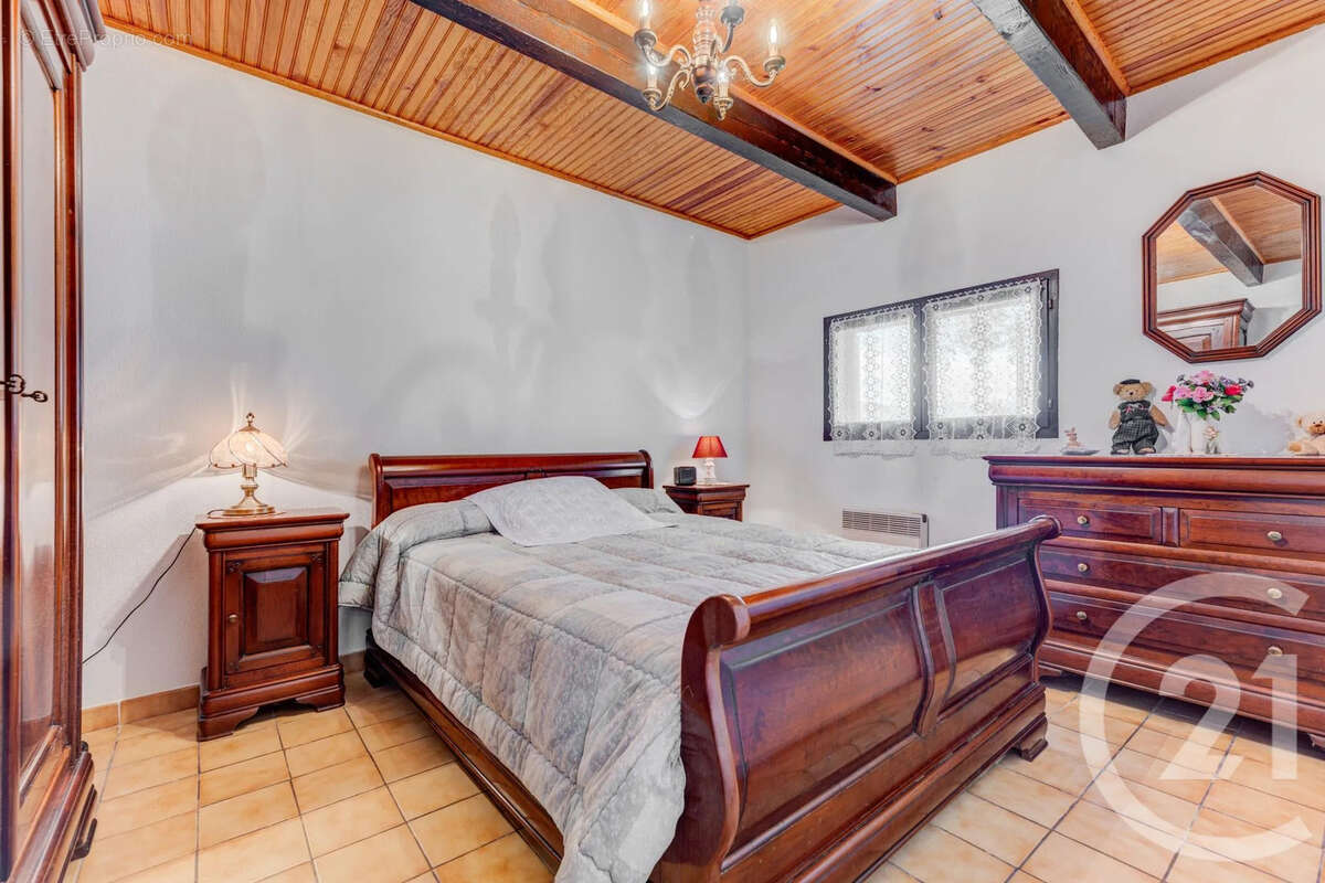Maison à DRAP